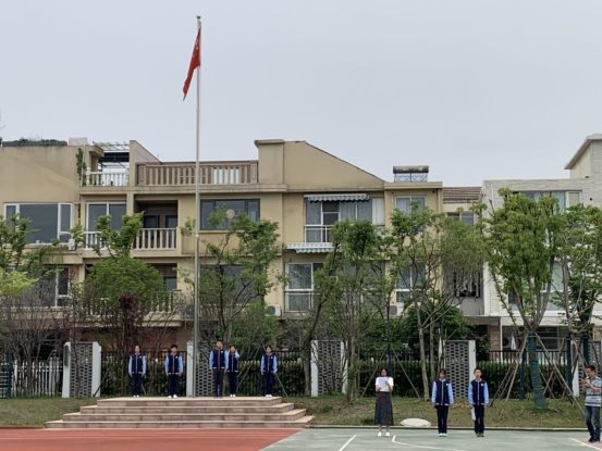 南京市将军山中学开展5.8红十字日活动