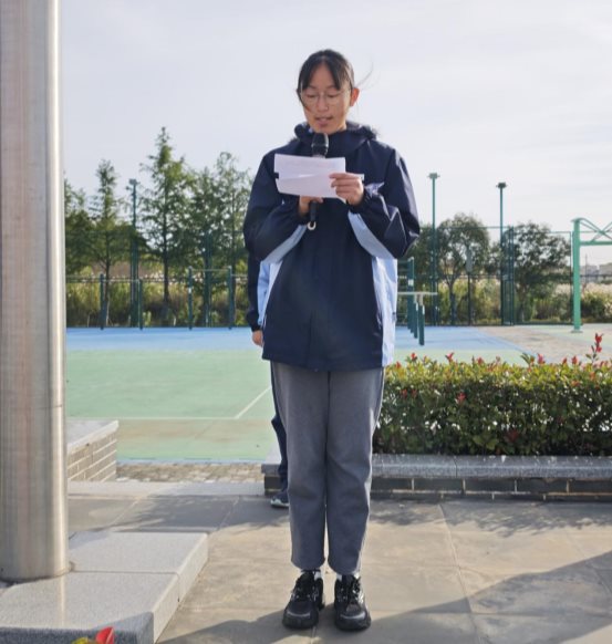 53d04408a1aad4543bec8724398c45c4