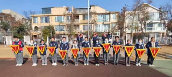 1ef077c4fa4409bf83fc5804e382de13